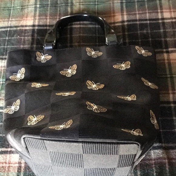 Talbots Handbags - Talbots Embroidered Satchel